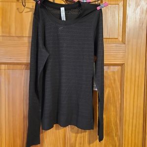 Lululemon Breeze By LS